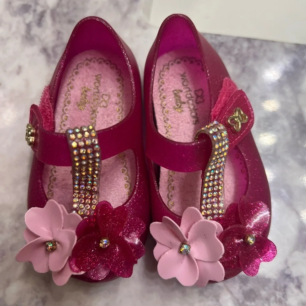 World colors mermaid baby shoes size 2 pink glittery shoes